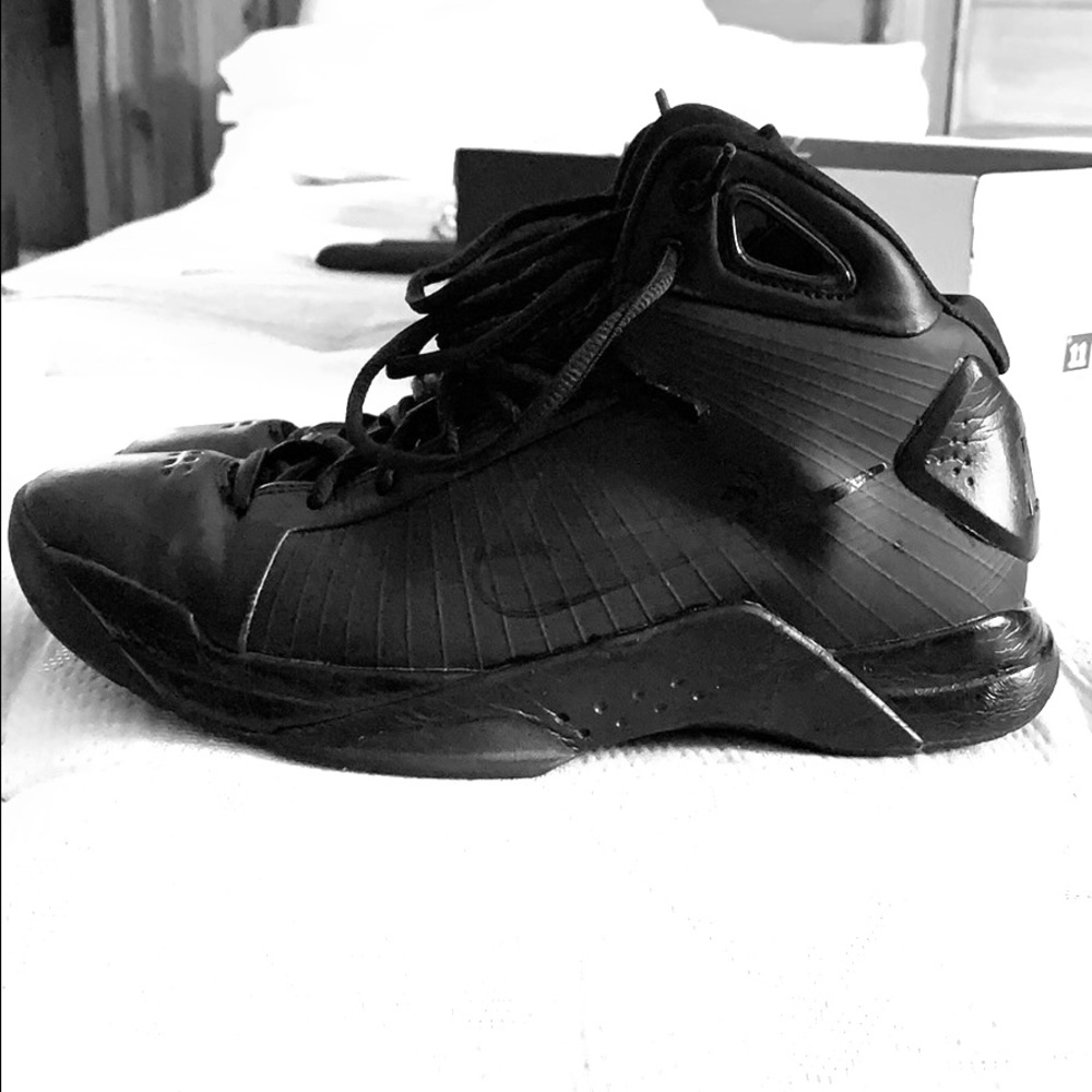 Black Nike basketball shoes